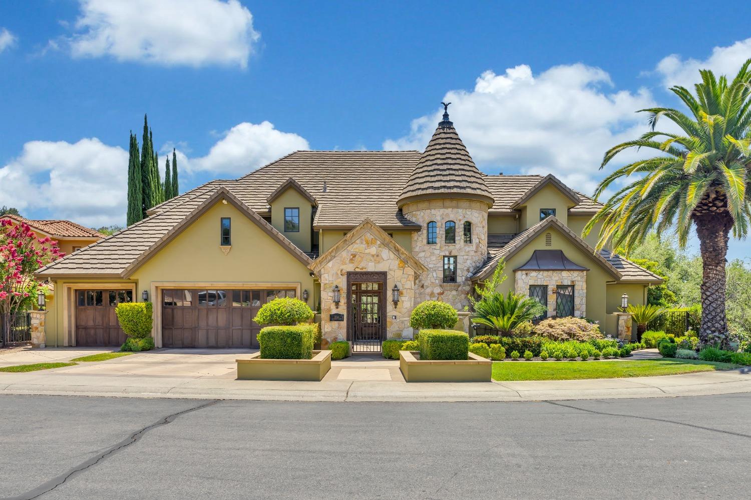 Detail Gallery Image 1 of 86 For 3751 Clubhouse Ct, Rocklin,  CA 95765 - 4 Beds | 3/1 Baths