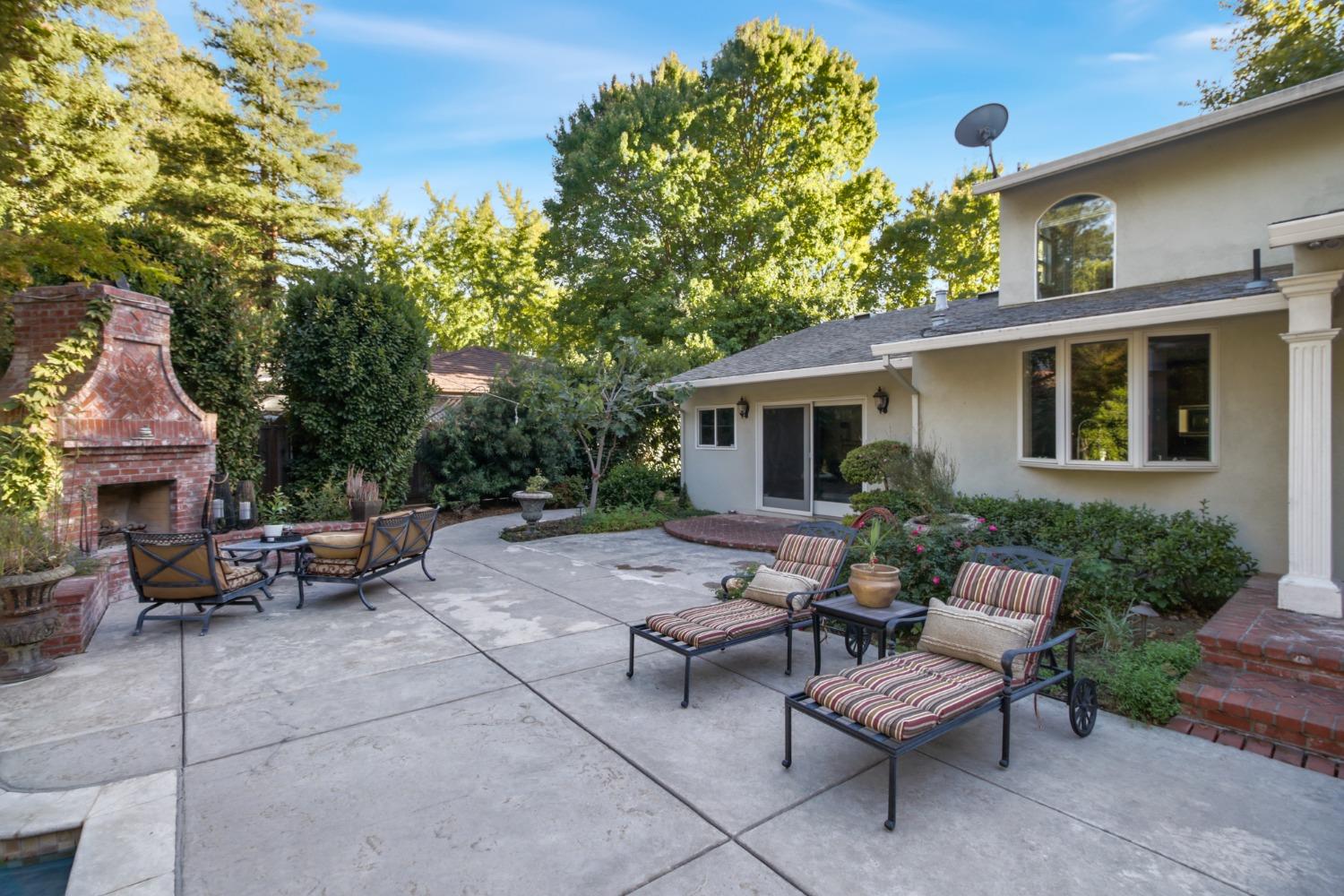 Detail Gallery Image 67 of 83 For 126 Mering Ct, Sacramento,  CA 95864 - 5 Beds | 2/1 Baths