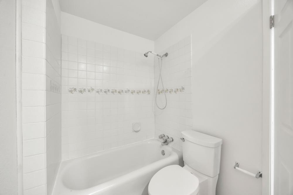 Detail Gallery Image 28 of 54 For 4200 New York Ave, Fair Oaks,  CA 95628 - 3 Beds | 2 Baths