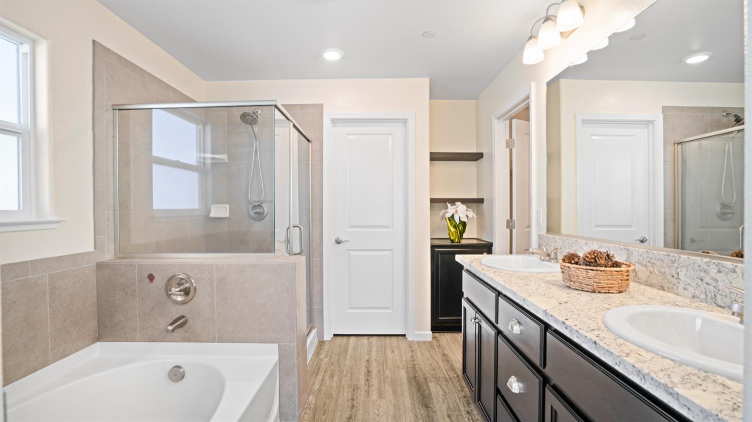 Detail Gallery Image 21 of 33 For 715 Phillipi Way, Sacramento,  CA 95838 - 4 Beds | 2/1 Baths