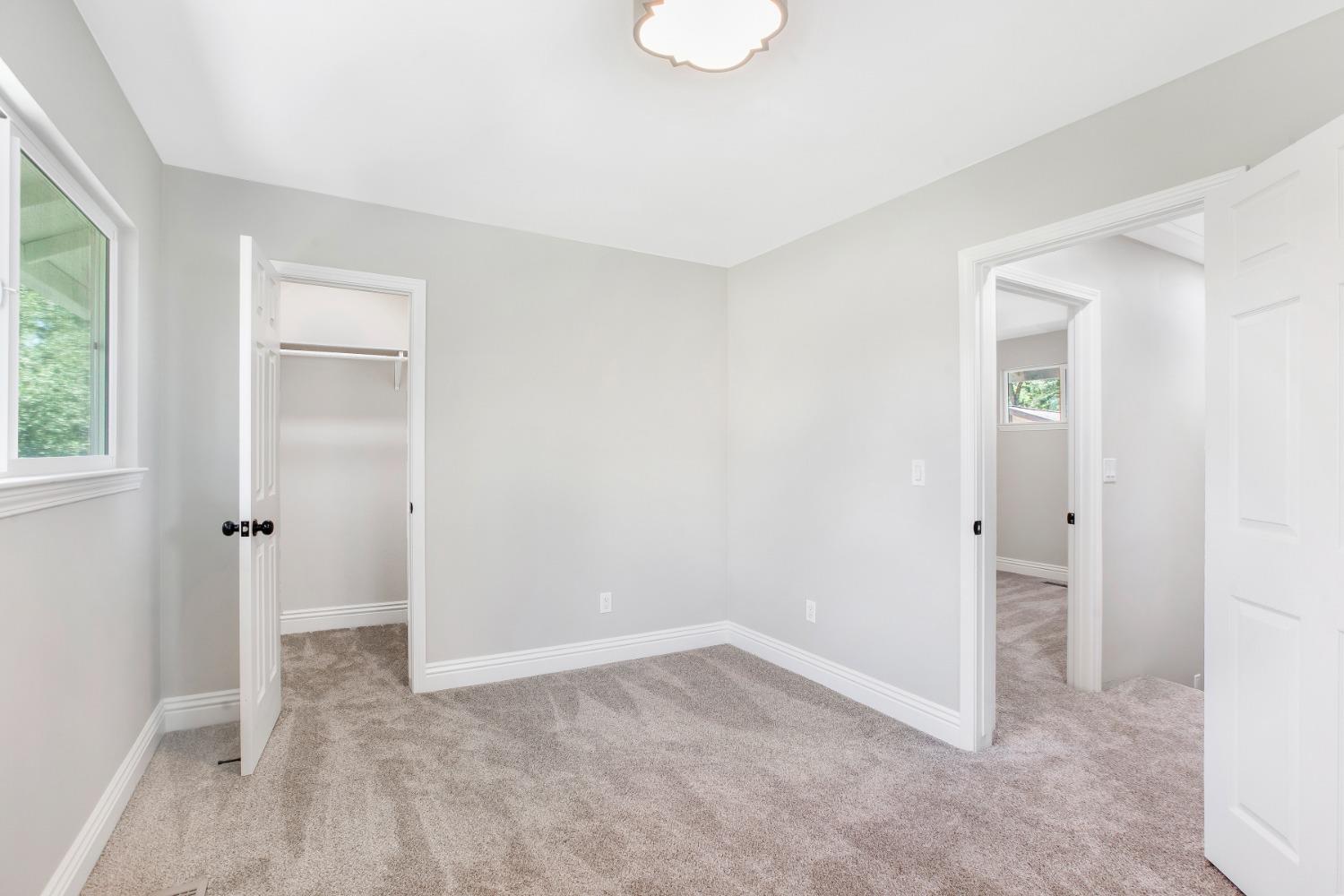 Detail Gallery Image 27 of 48 For 11223 Greenbriar Way, Auburn,  CA 95602 - 5 Beds | 3/2 Baths