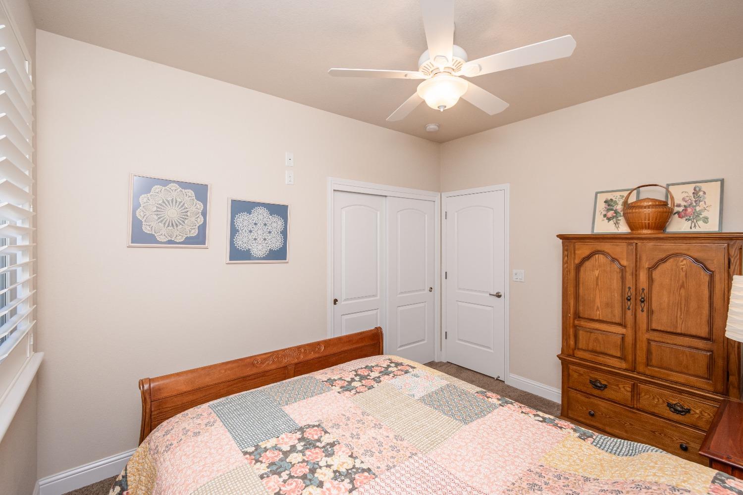 Detail Gallery Image 22 of 55 For 2258 Birmington Dr, Yuba City,  CA 95991 - 4 Beds | 2/1 Baths