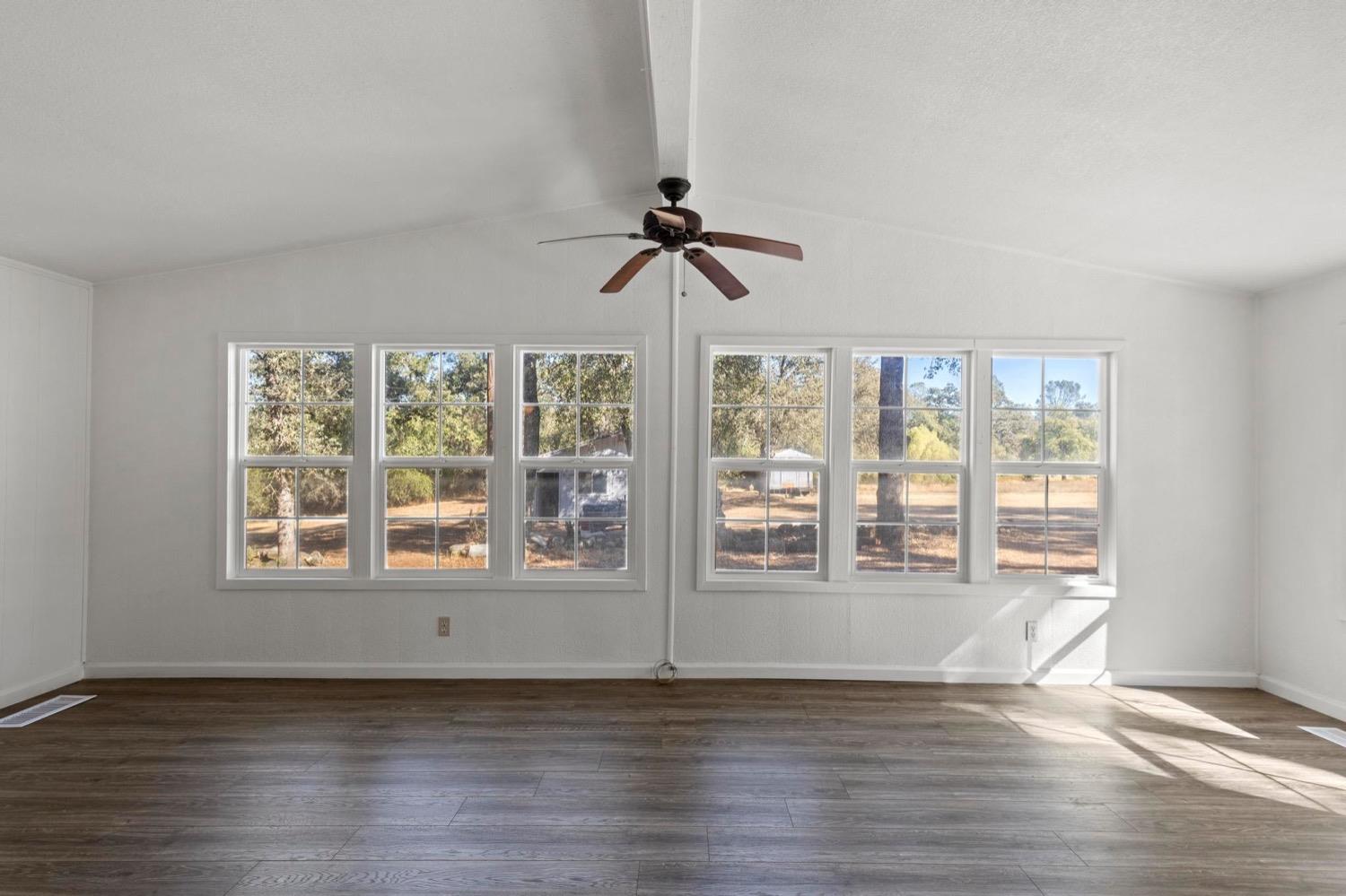 Detail Gallery Image 14 of 53 For 75 Obert Dr, Oroville,  CA 95966 - 2 Beds | 2 Baths