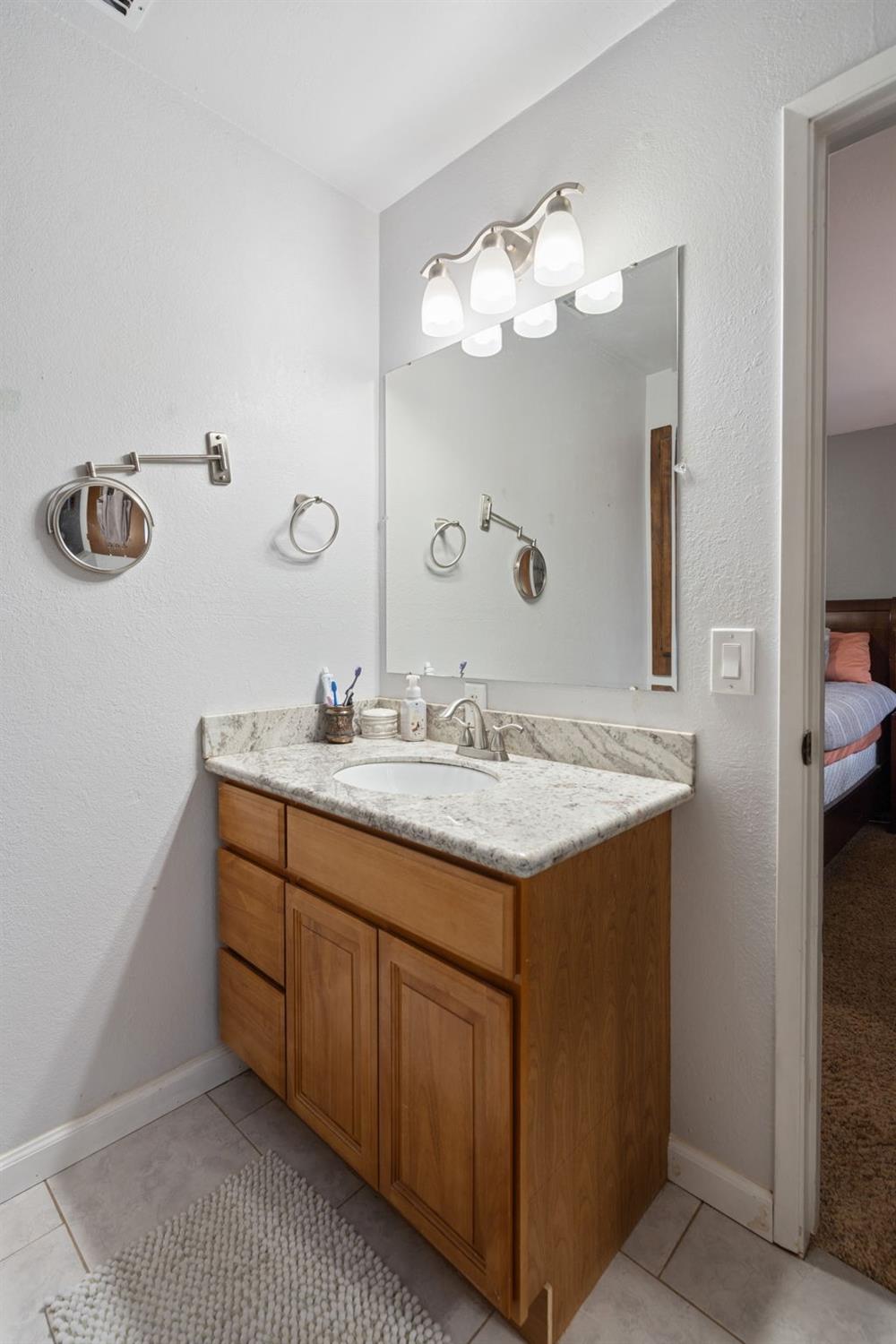 Detail Gallery Image 17 of 30 For 2752 Douglas Fir Dr, Camino,  CA 95709 - 2 Beds | 2 Baths