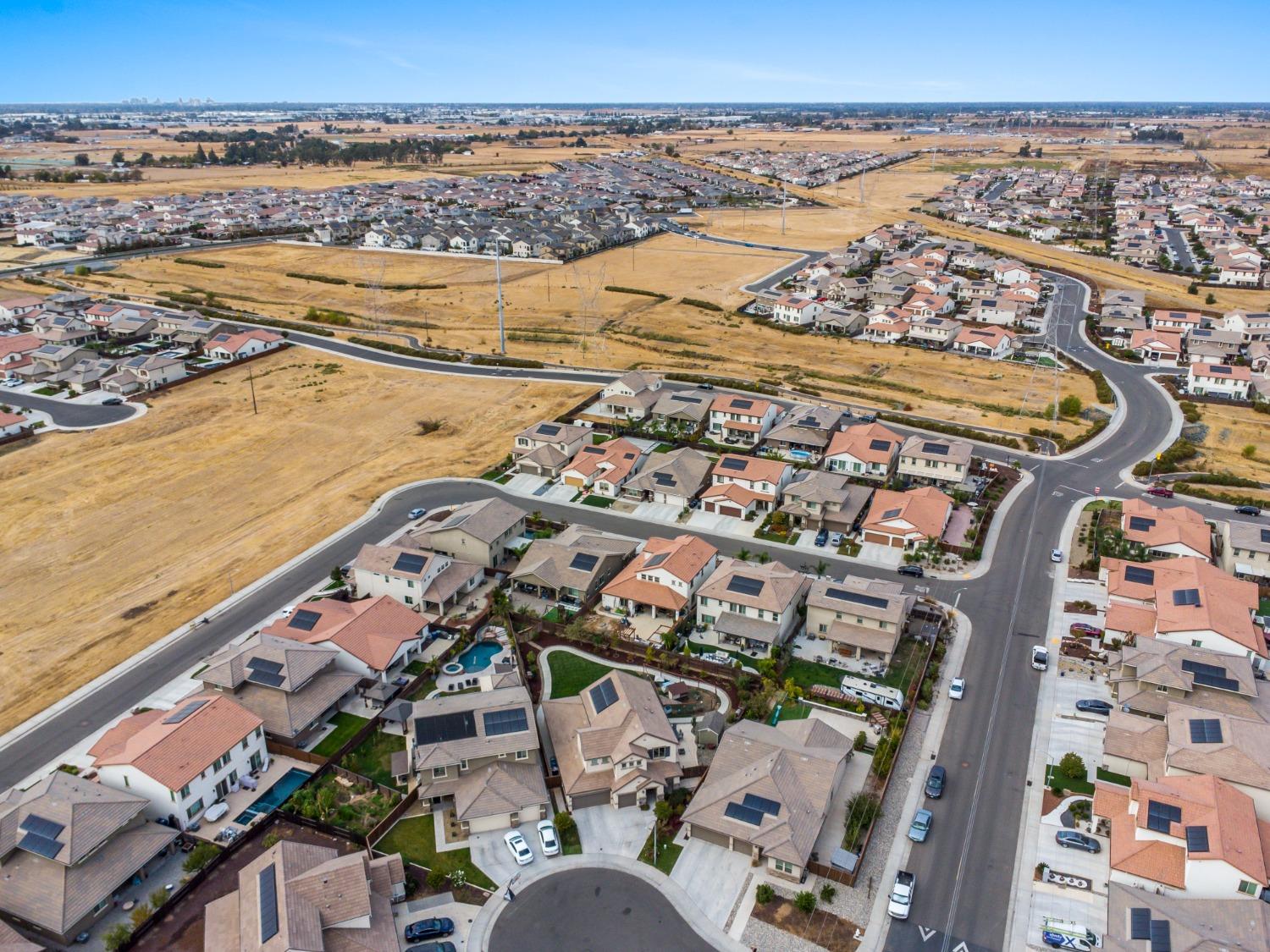 Detail Gallery Image 54 of 60 For 9369 Emory Ct, Sacramento,  CA 95829 - 5 Beds | 3/1 Baths