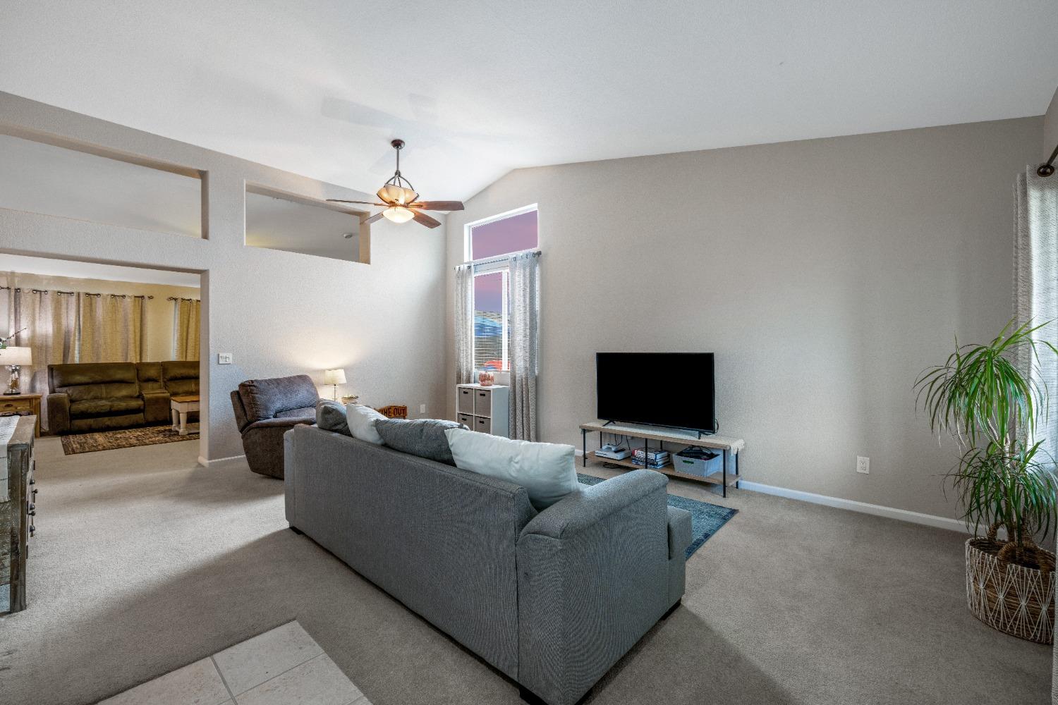 Detail Gallery Image 7 of 42 For 150 Heron Pl, Lincoln,  CA 95648 - 3 Beds | 2/1 Baths