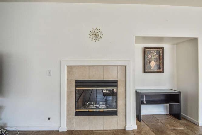 Detail Gallery Image 22 of 70 For 100 Wisteria Ln, Tracy,  CA 95377 - 5 Beds | 3 Baths