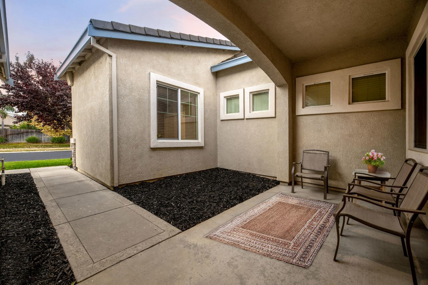 Detail Gallery Image 13 of 54 For 1237 Fiddleneck St, Plumas Lake,  CA 95961 - 4 Beds | 2/1 Baths