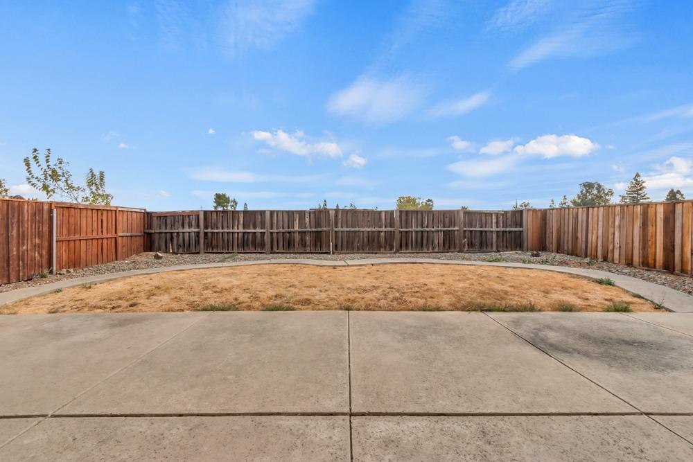 Detail Gallery Image 54 of 68 For 7890 Gimron Way, Elk Grove,  CA 95758 - 4 Beds | 2/1 Baths