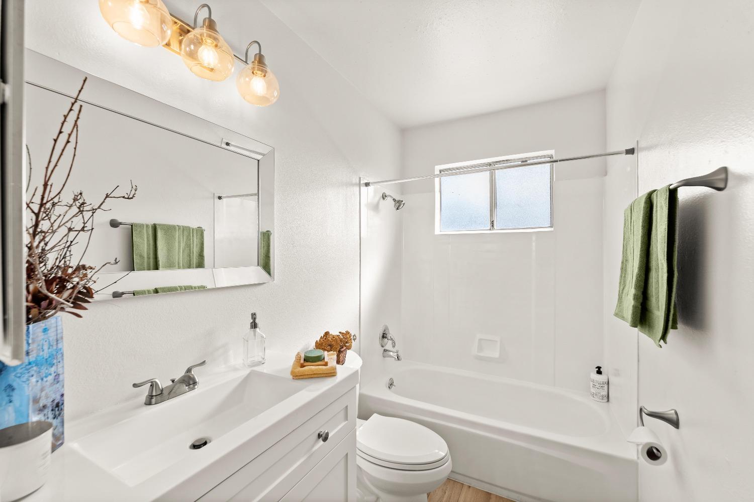 Detail Gallery Image 11 of 22 For 11572 Quartz Dr #4,  Auburn,  CA 95602 - 2 Beds | 1 Baths