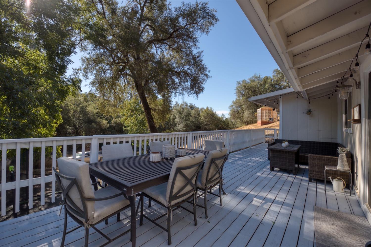 Detail Gallery Image 8 of 50 For 10831 Upper Previtali Rd, Jackson,  CA 95642 - 3 Beds | 2 Baths