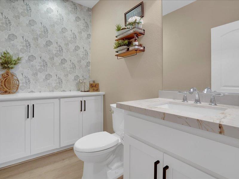 Detail Gallery Image 11 of 41 For 16957 Rail Way, Lathrop,  CA 95330 - 3 Beds | 2/1 Baths