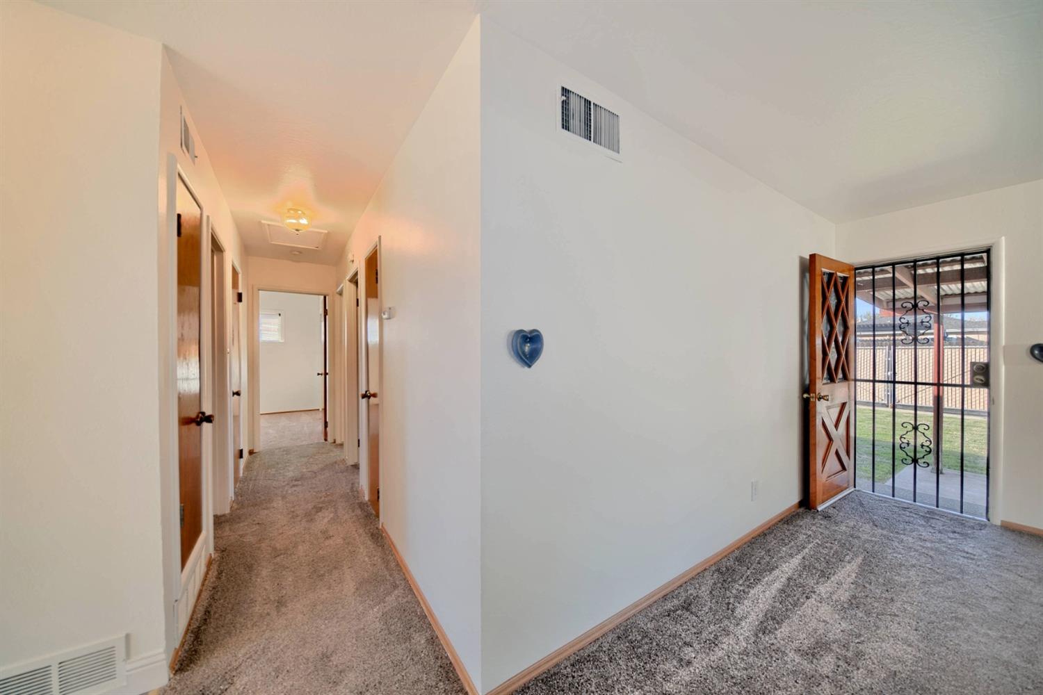 Detail Gallery Image 17 of 87 For 405 Charles Ave, Modesto,  CA 95350 - 3 Beds | 2 Baths