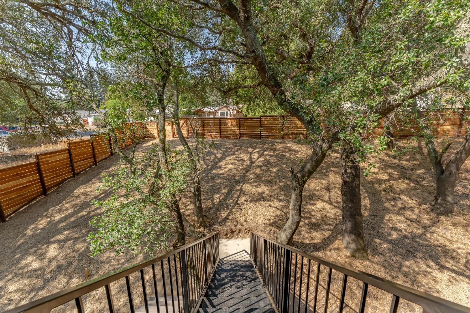 Detail Gallery Image 3 of 65 For 4023 Earnscliff Ave, Fair Oaks,  CA 95628 - 4 Beds | 4/1 Baths