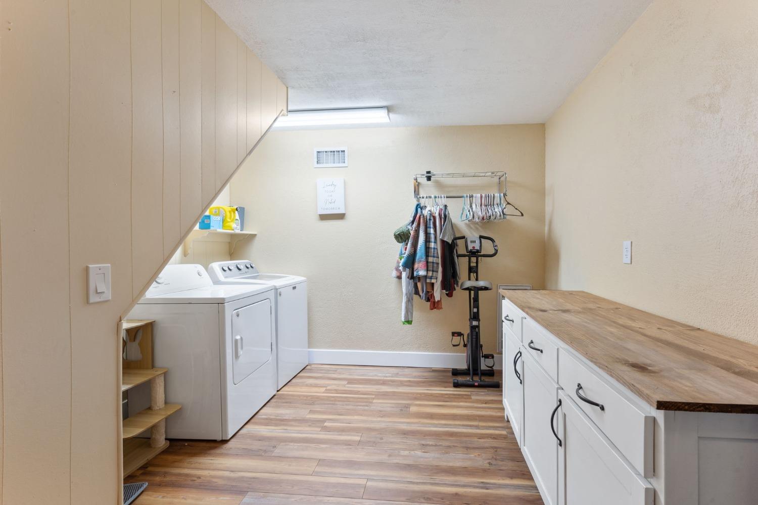 Detail Gallery Image 25 of 30 For 2752 Douglas Fir Dr, Camino,  CA 95709 - 2 Beds | 2 Baths