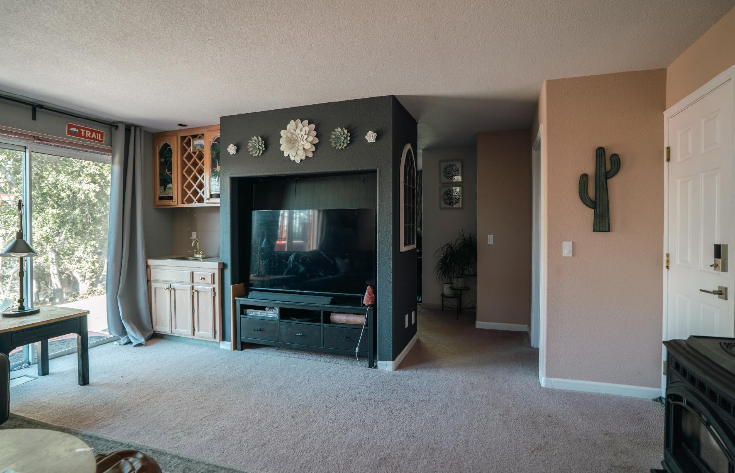 Detail Gallery Image 32 of 86 For 2566 Westville, Cool,  CA 95614 - 3 Beds | 2/1 Baths