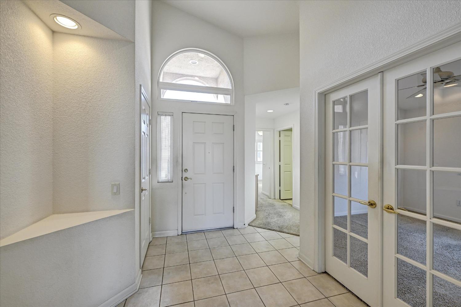 Detail Gallery Image 7 of 61 For 6065 Plum Canyon Ln, Roseville,  CA 95747 - 2 Beds | 2 Baths