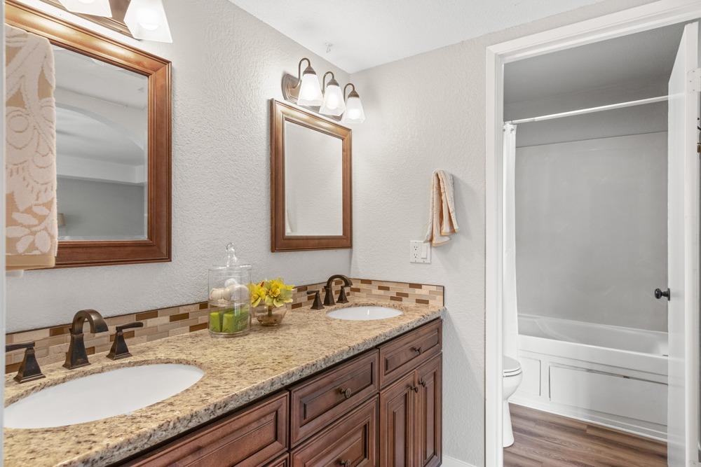 Detail Gallery Image 50 of 75 For 6441 Breezewood Ct, Orangevale,  CA 95662 - 5 Beds | 2/1 Baths