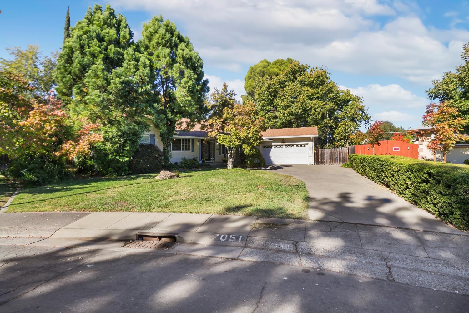 Detail Gallery Image 36 of 36 For 7051 Wilshire Cir, Sacramento,  CA 95822 - 3 Beds | 2 Baths