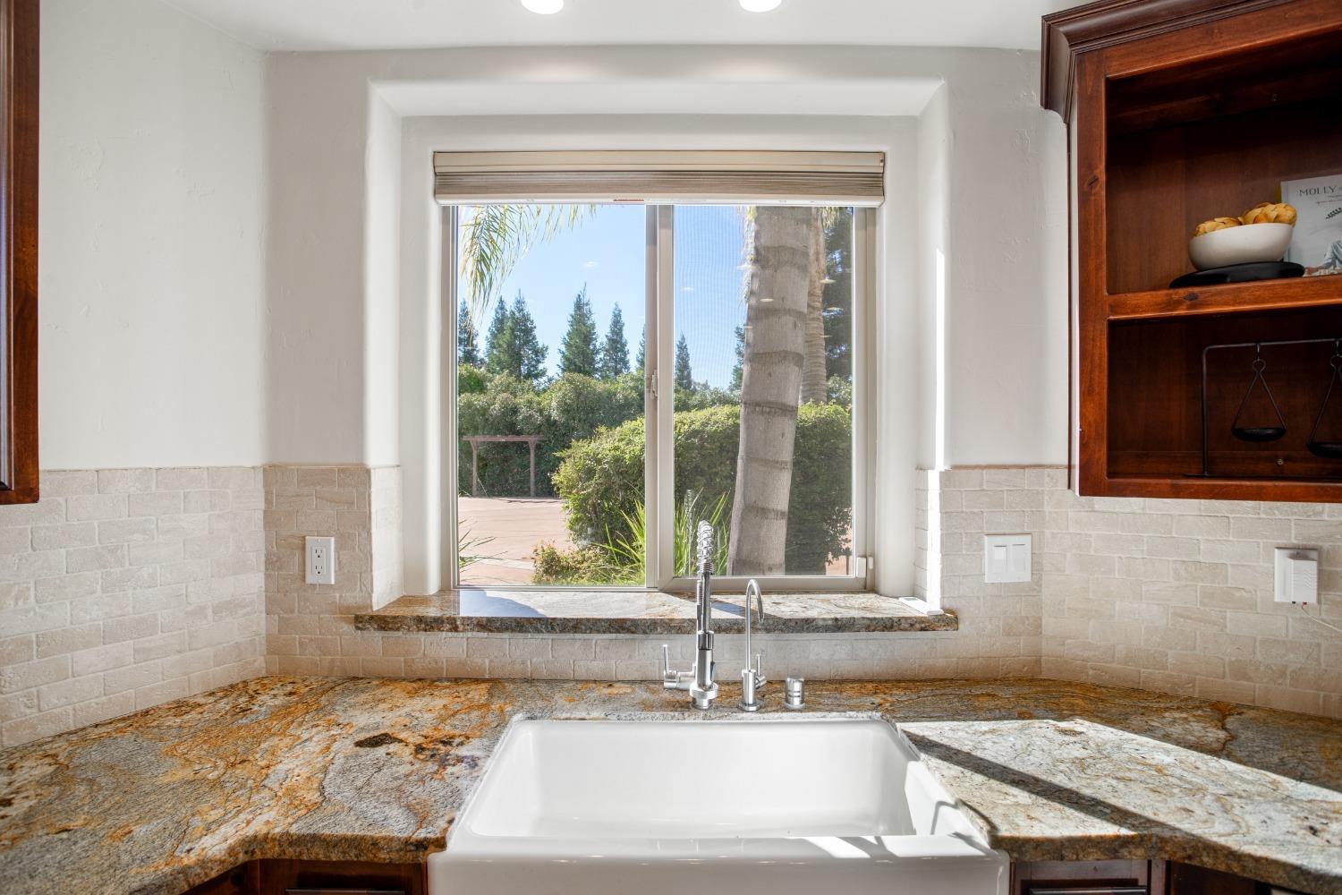 Detail Gallery Image 30 of 99 For 1105 Park Lake Ct, Newcastle,  CA 95658 - 4 Beds | 4/2 Baths