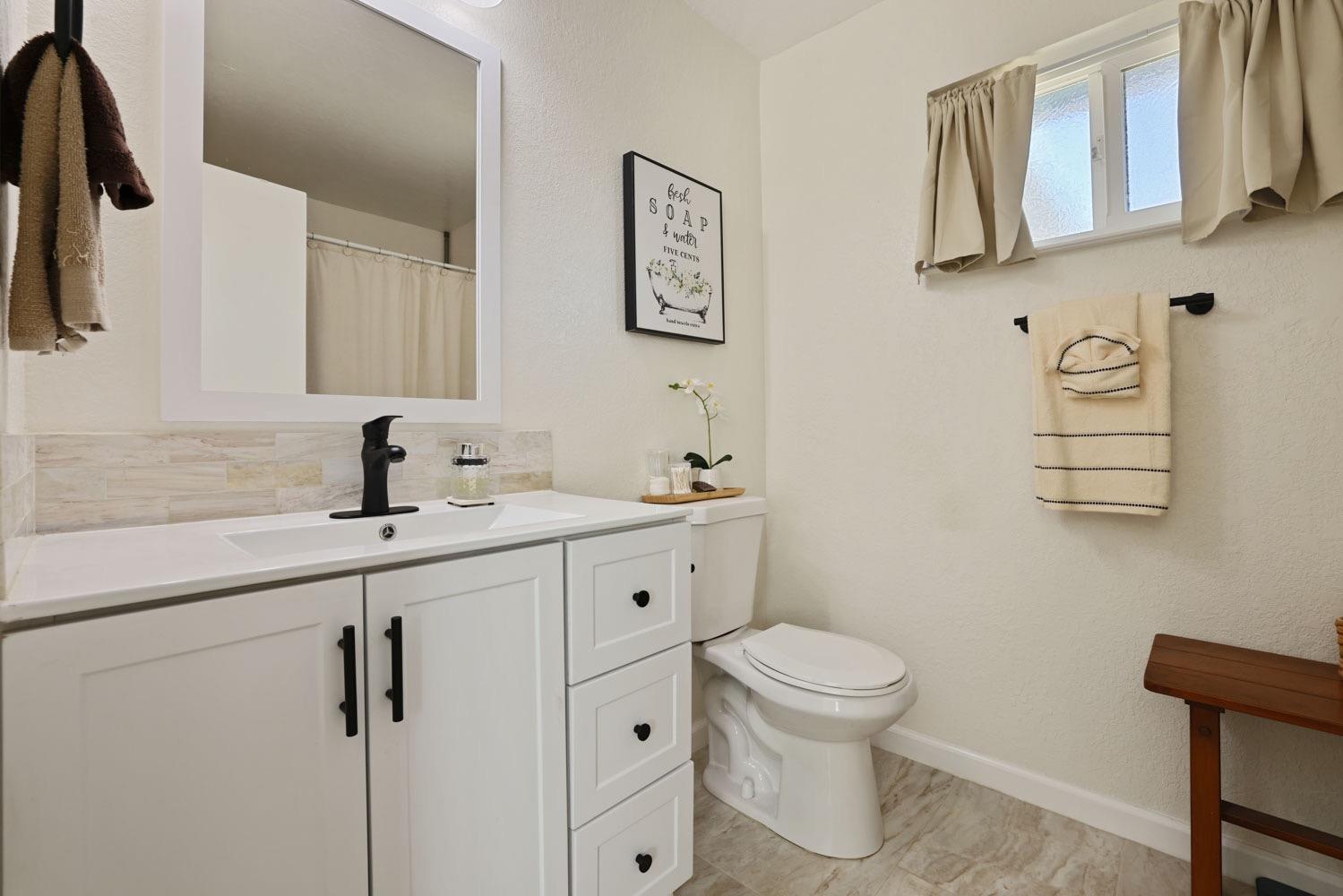 Detail Gallery Image 31 of 48 For 764 Oliver Way, Manteca,  CA 95336 - 3 Beds | 2 Baths