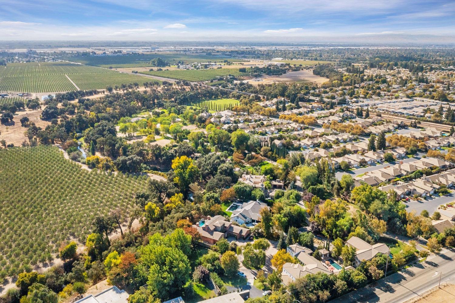 Detail Gallery Image 83 of 85 For 4808 Trails Court, Modesto,  CA 95357 - 4 Beds | 4/1 Baths