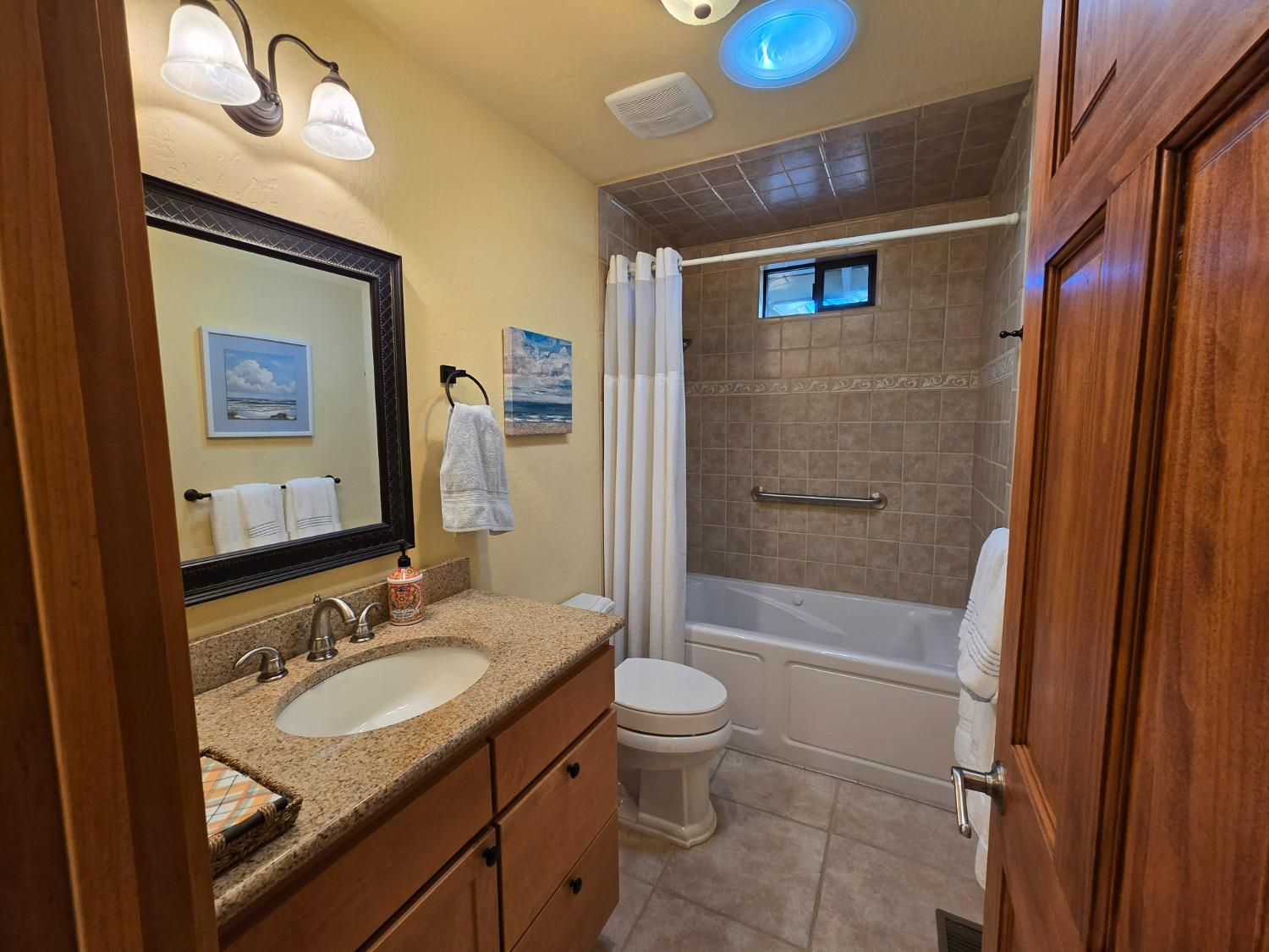 Detail Gallery Image 25 of 53 For 3310 Sweetwater Trl, Cool,  CA 95614 - 3 Beds | 2 Baths