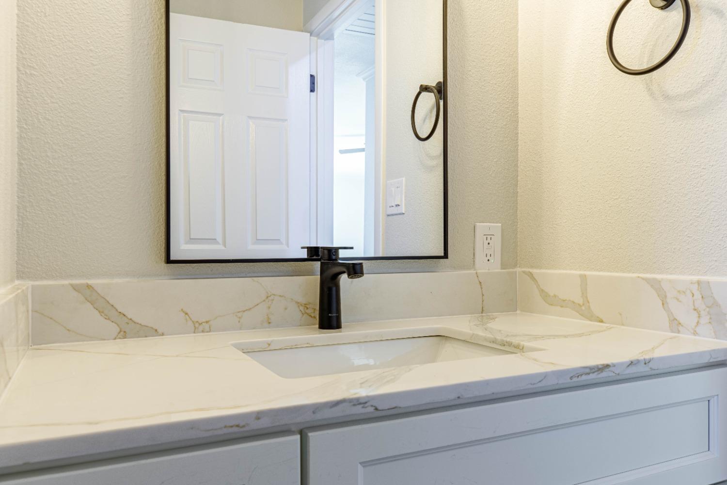 Detail Gallery Image 18 of 41 For 1223 Westland Dr, Modesto,  CA 95350 - 3 Beds | 2 Baths