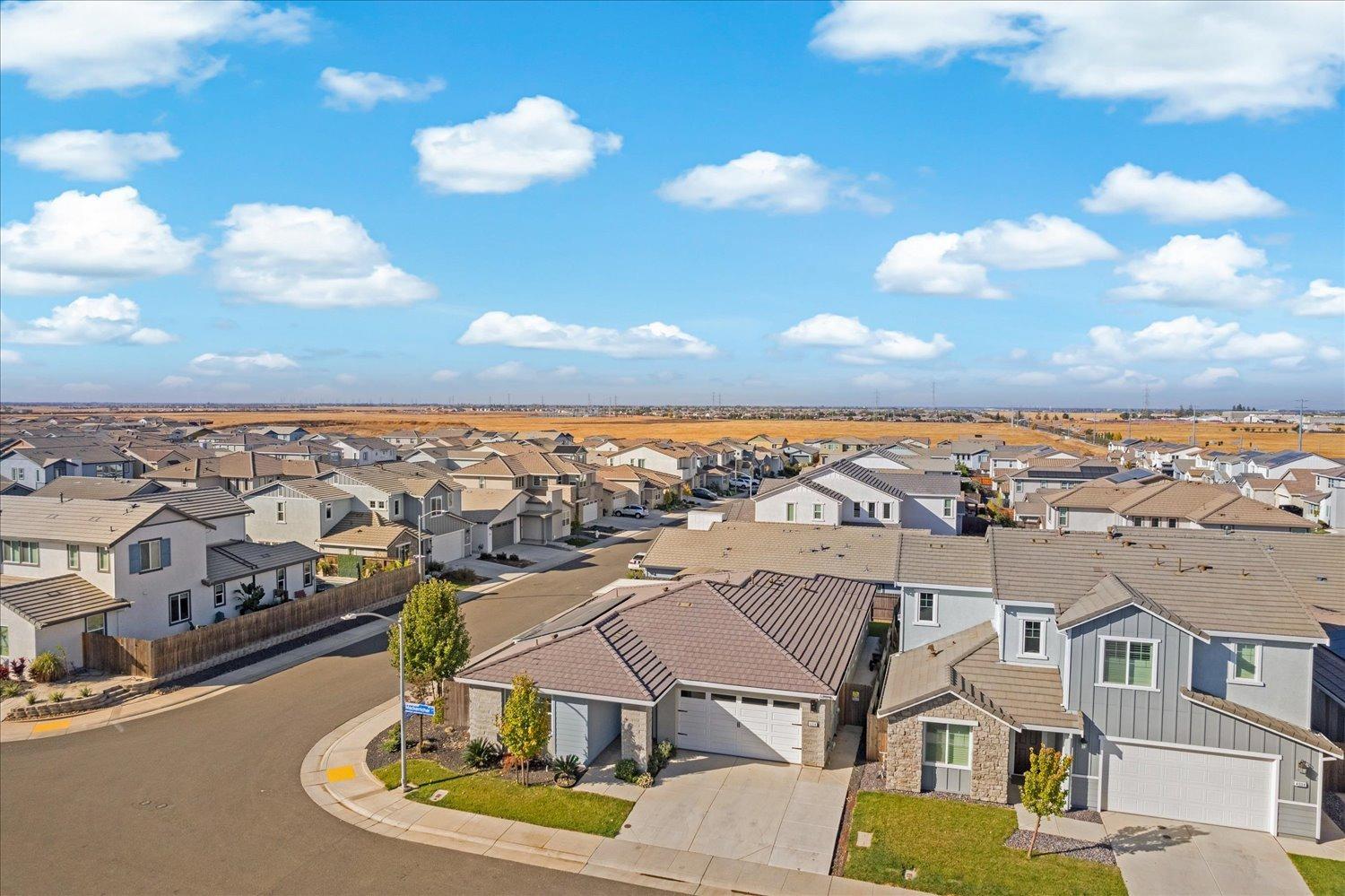 Detail Gallery Image 41 of 50 For 4008 Mackerricher Way, Rancho Cordova,  CA 95742 - 3 Beds | 3 Baths