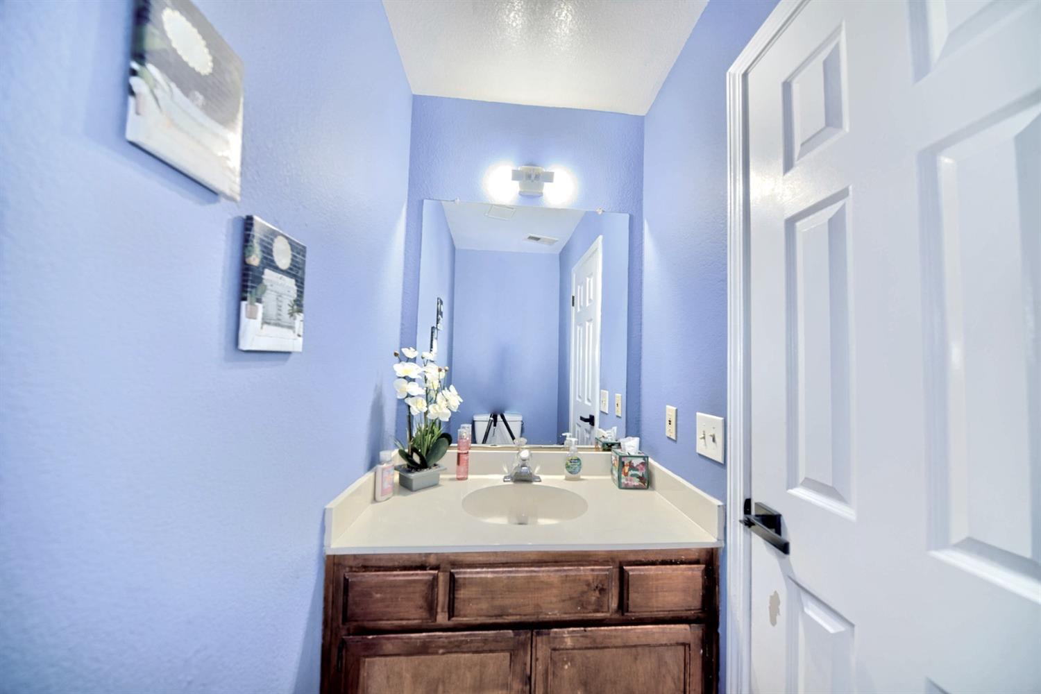 Detail Gallery Image 13 of 99 For 588 W 4th, Tracy,  CA 95376 - 3 Beds | 2/1 Baths