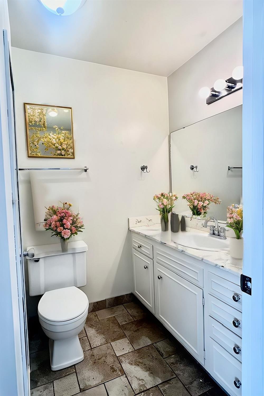 Detail Gallery Image 6 of 10 For 617 W Granger Ave #29,  Modesto,  CA 95350 - 2 Beds | 2 Baths