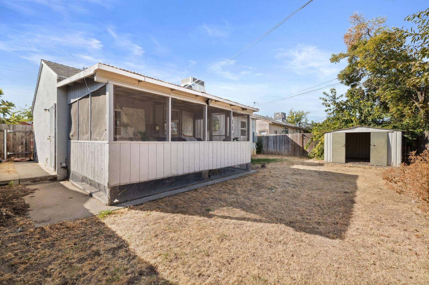 Detail Gallery Image 36 of 39 For 2149 Meadowlark Ln, Sacramento,  CA 95821 - 3 Beds | 1 Baths