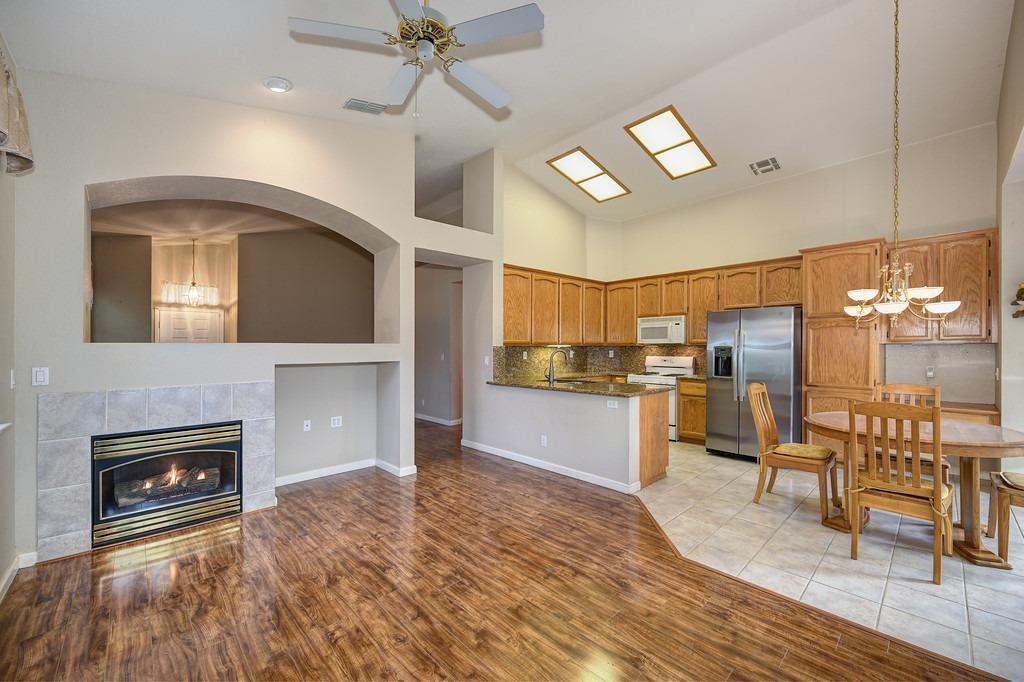 Detail Gallery Image 18 of 60 For 7614 Killdeer Way, Elk Grove,  CA 95758 - 3 Beds | 2 Baths