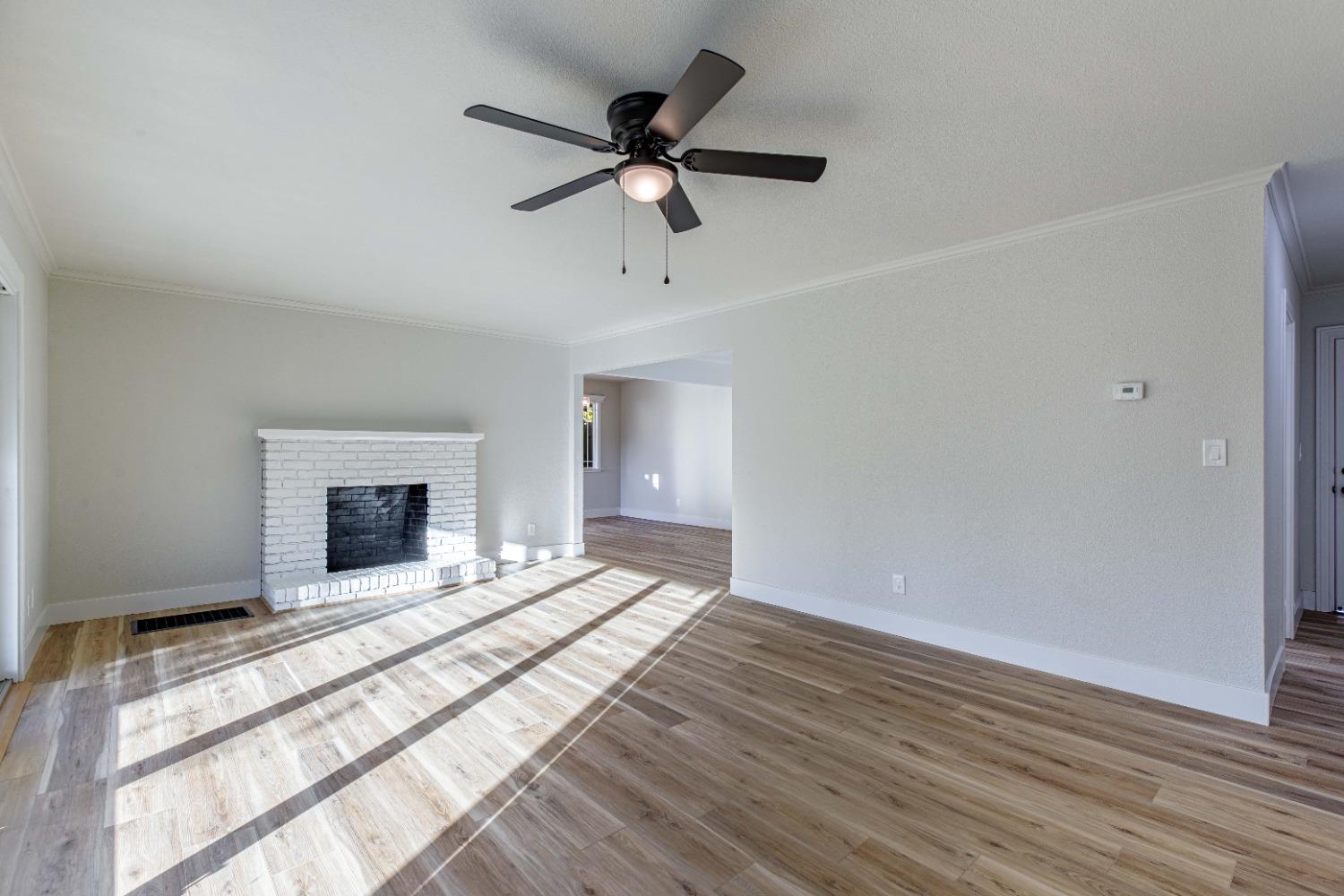 Detail Gallery Image 16 of 41 For 1223 Westland Dr, Modesto,  CA 95350 - 3 Beds | 2 Baths