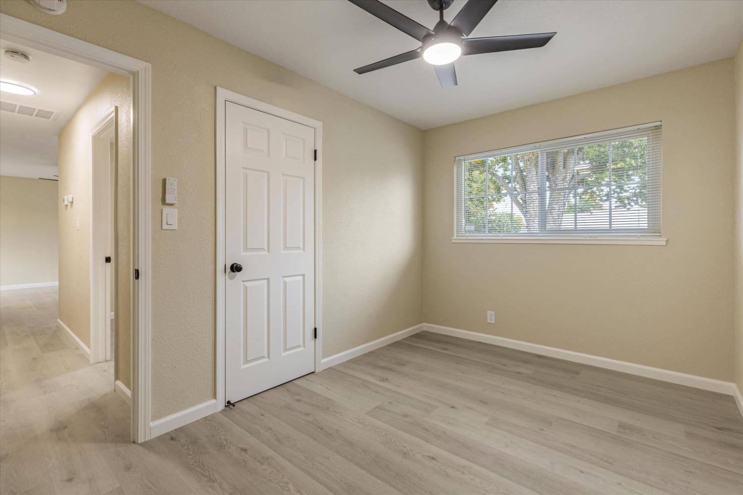 Detail Gallery Image 22 of 33 For 7514 Loma Verde Way, Sacramento,  CA 95822 - 3 Beds | 1 Baths