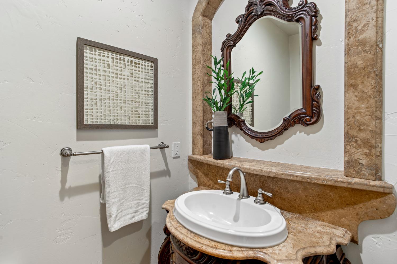 Detail Gallery Image 40 of 99 For 1105 Park Lake Ct, Newcastle,  CA 95658 - 4 Beds | 4/2 Baths