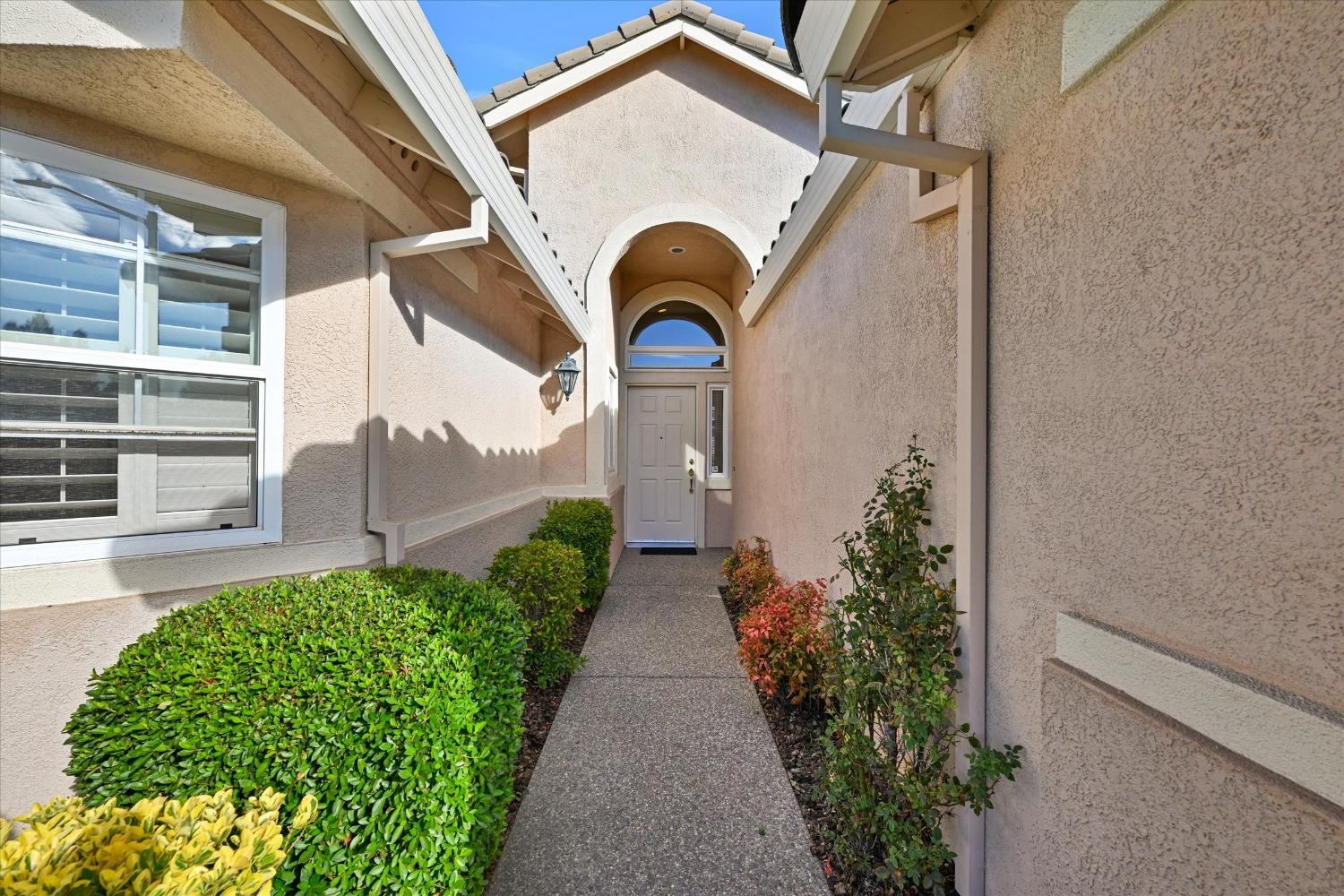 Detail Gallery Image 6 of 61 For 6065 Plum Canyon Ln, Roseville,  CA 95747 - 2 Beds | 2 Baths