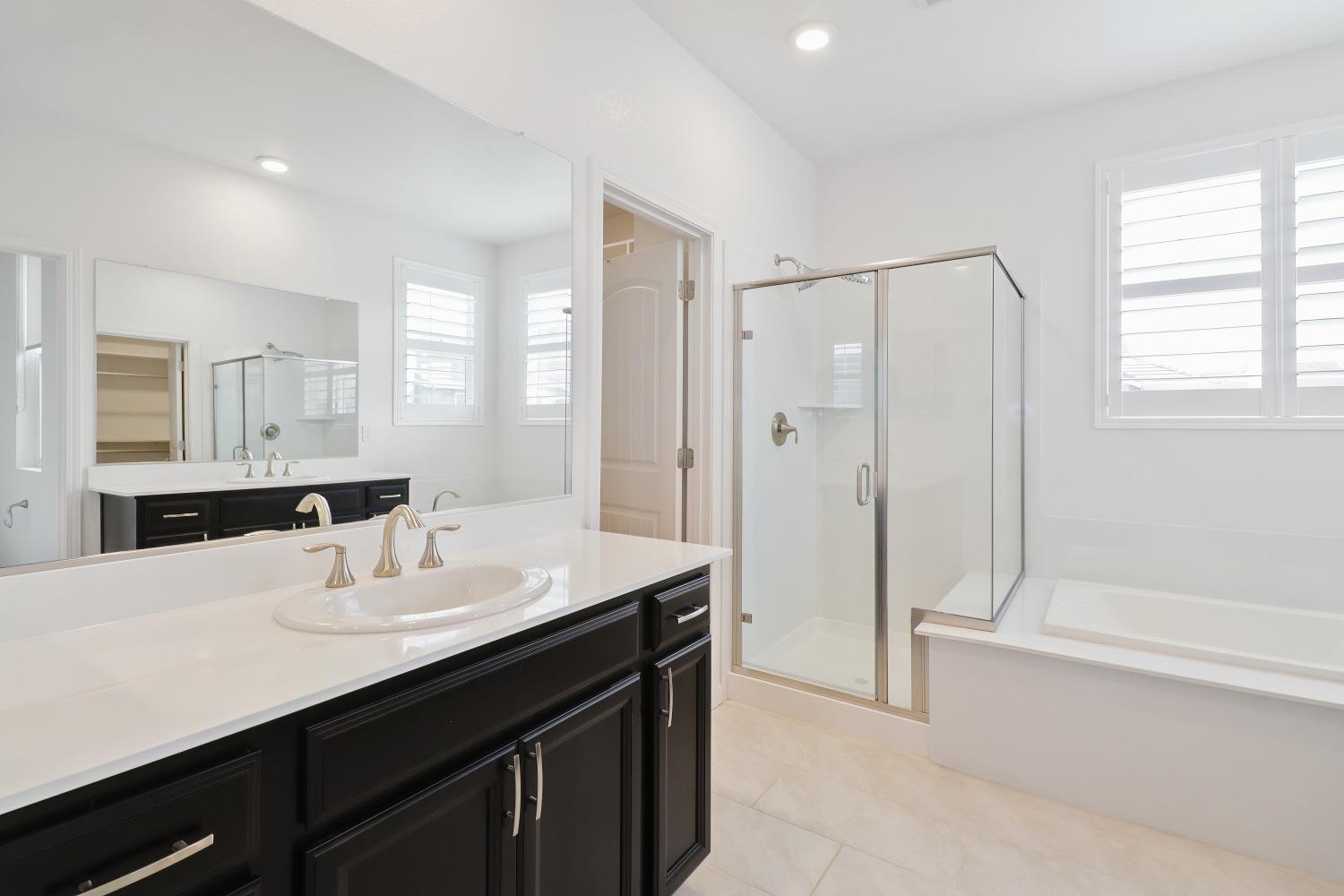 Detail Gallery Image 20 of 45 For 2532 Ronald Mcnair Way, Sacramento,  CA 95834 - 4 Beds | 3/1 Baths