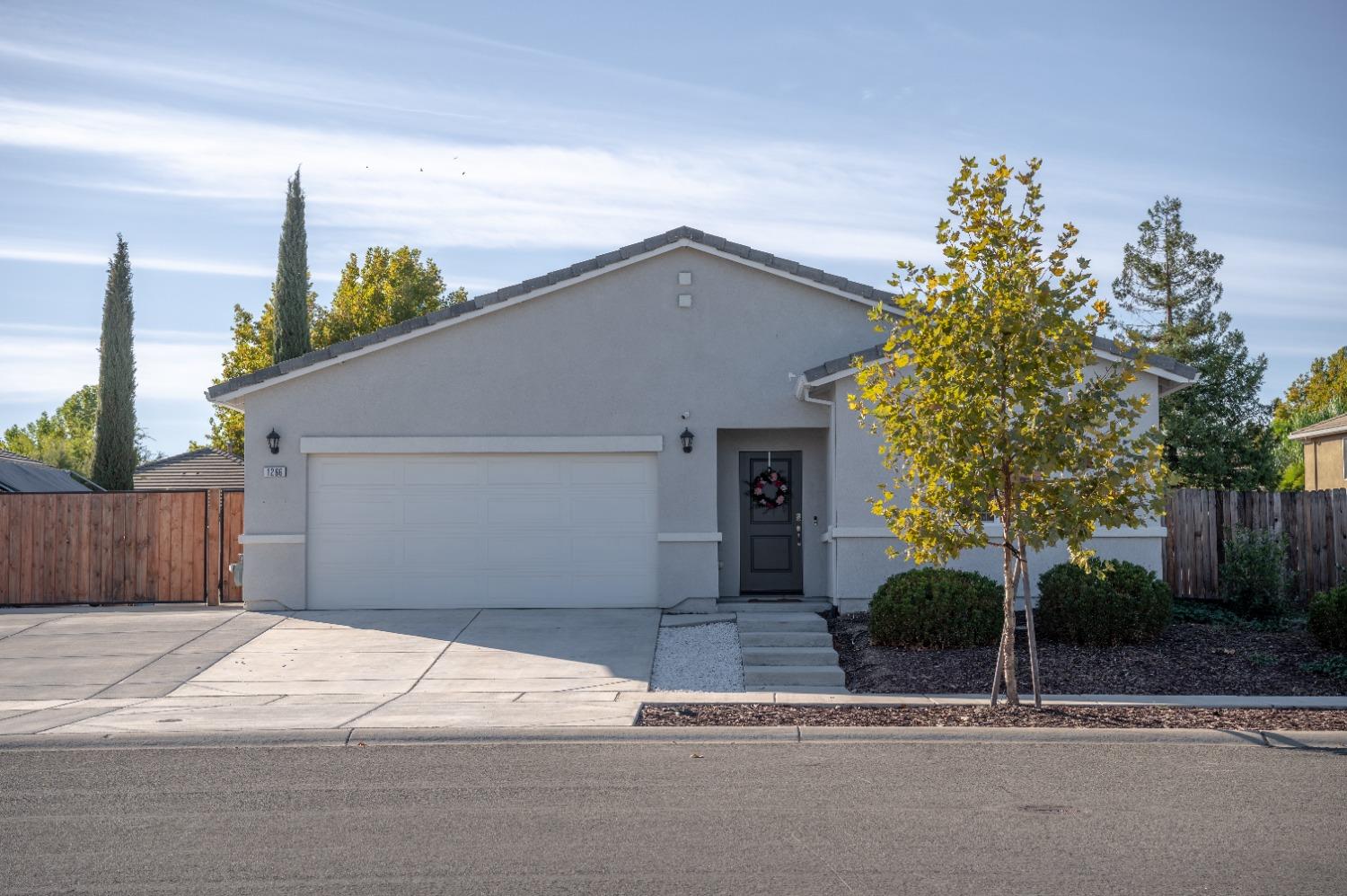 Detail Gallery Image 2 of 45 For 1266 Heartland, Plumas Lake,  CA 95961 - 3 Beds | 2 Baths