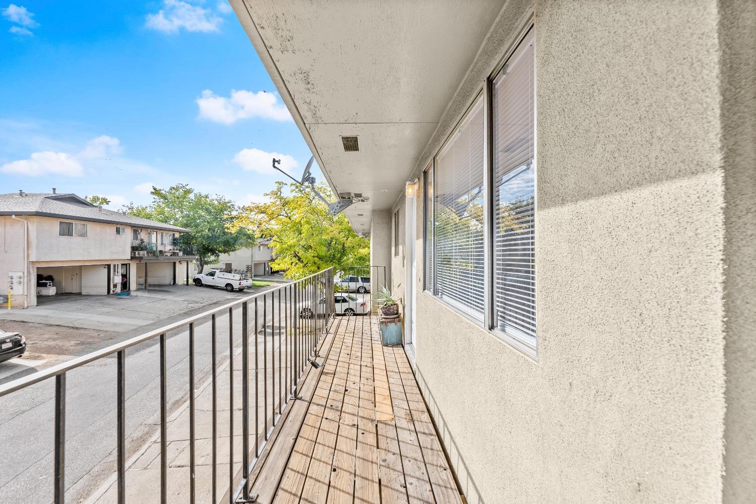 Detail Gallery Image 2 of 22 For 11572 Quartz Dr #4,  Auburn,  CA 95602 - 2 Beds | 1 Baths