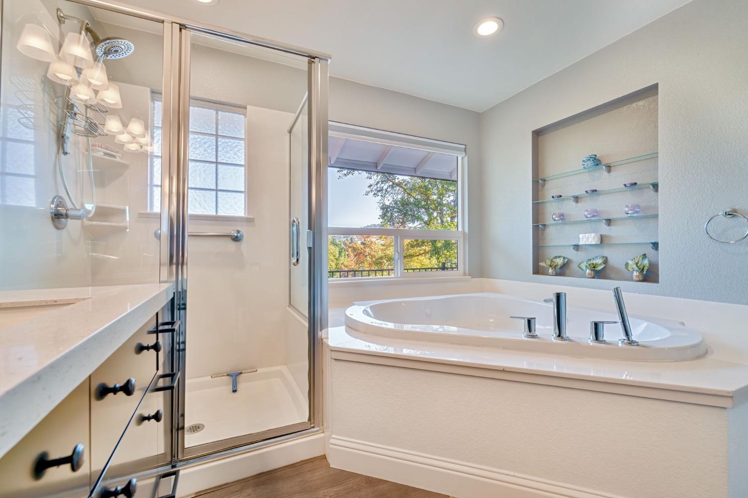 Detail Gallery Image 27 of 49 For 954 Haight Ct, El Dorado Hills,  CA 95762 - 3 Beds | 2 Baths