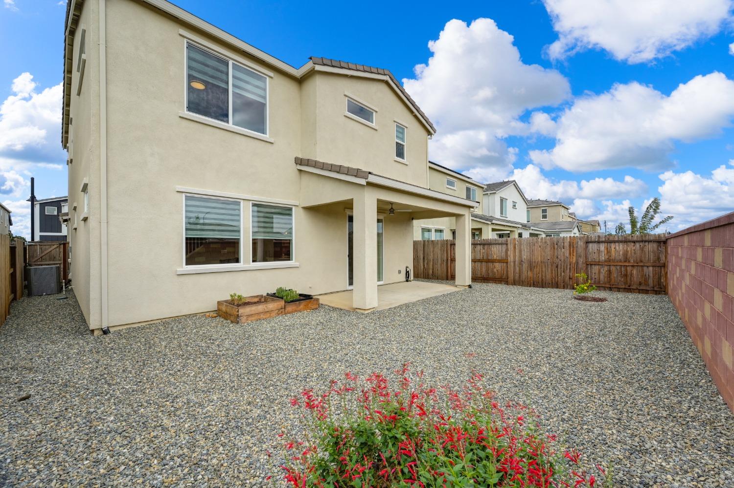 Detail Gallery Image 42 of 49 For 12087 Agen Cir, Rancho Cordova,  CA 95742 - 4 Beds | 2/1 Baths