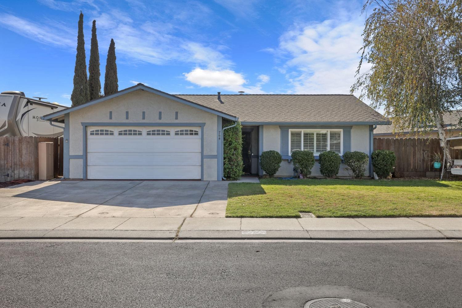 Detail Gallery Image 1 of 48 For 764 Oliver Way, Manteca,  CA 95336 - 3 Beds | 2 Baths