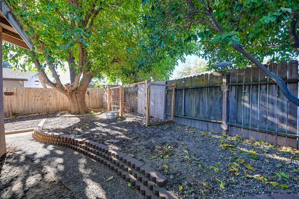 Detail Gallery Image 37 of 38 For 3352 Corbin Way, Sacramento,  CA 95827 - 3 Beds | 2 Baths