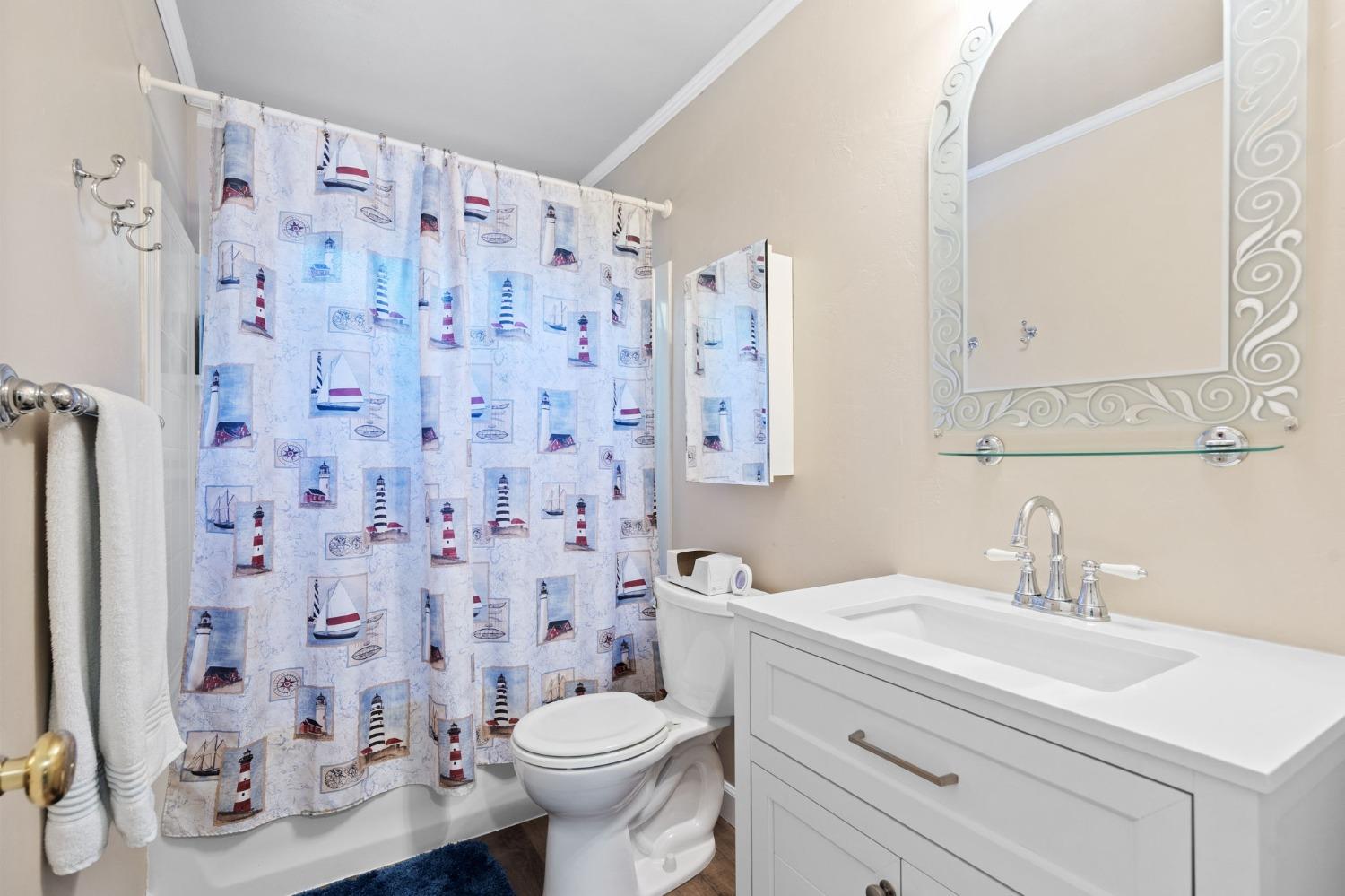 Detail Gallery Image 14 of 24 For 6379 Wexford Cir, Citrus Heights,  CA 95621 - 3 Beds | 1/1 Baths