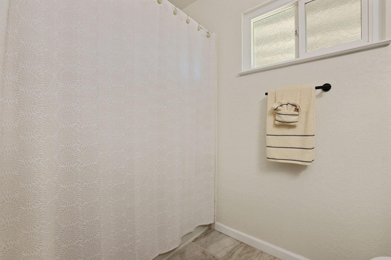 Detail Gallery Image 28 of 48 For 764 Oliver Way, Manteca,  CA 95336 - 3 Beds | 2 Baths