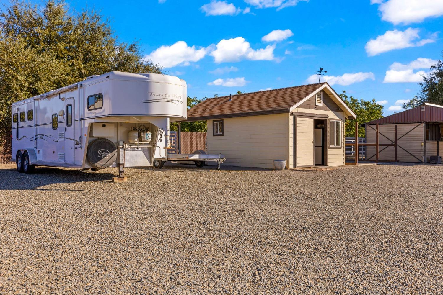 Detail Gallery Image 43 of 99 For 4828 Fortna Rd, Yuba City,  CA 95993 - 3 Beds | 2 Baths