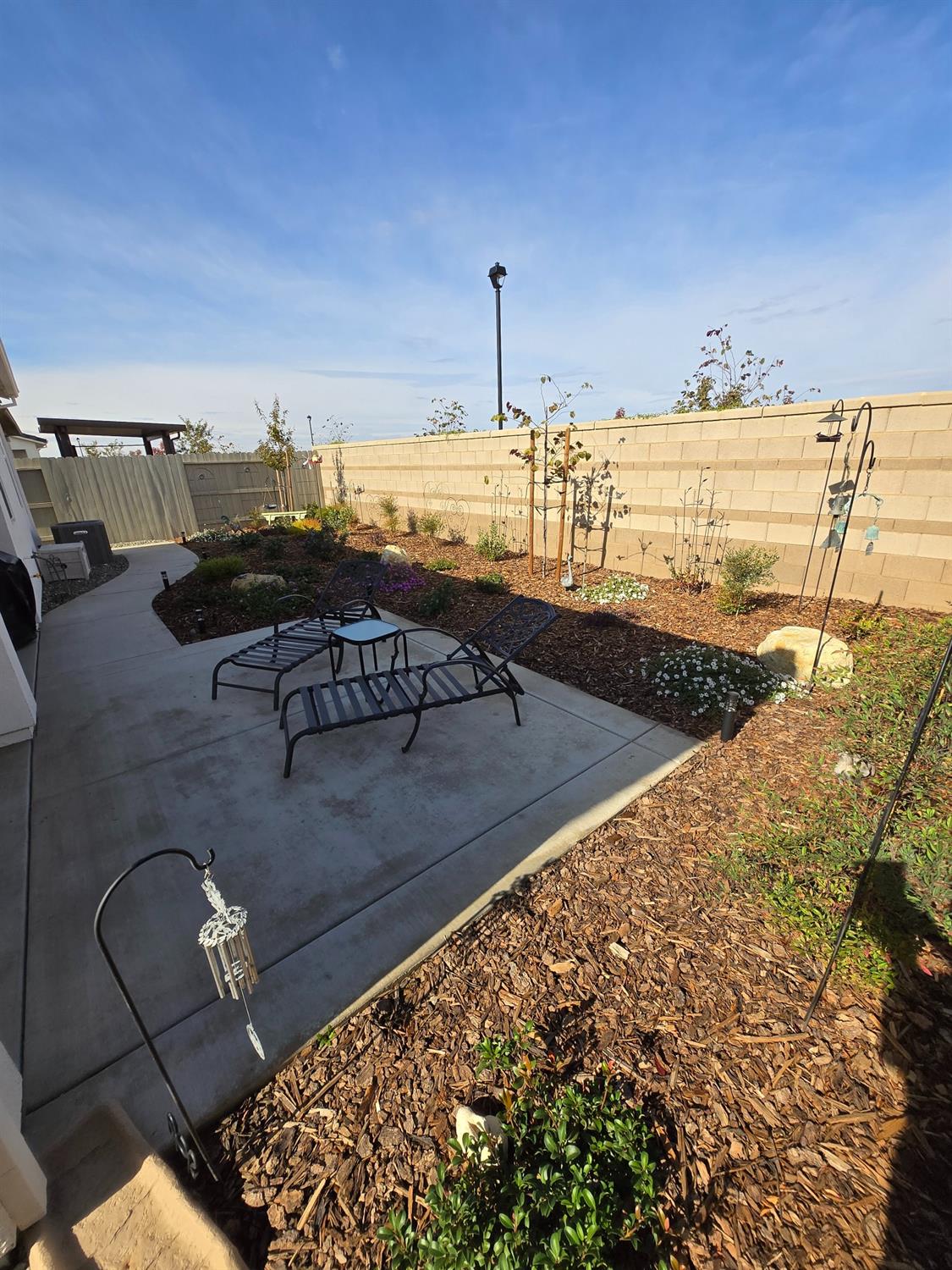 Detail Gallery Image 42 of 45 For 5040 Peace Lily Ln, Roseville,  CA 95747 - 2 Beds | 2/1 Baths