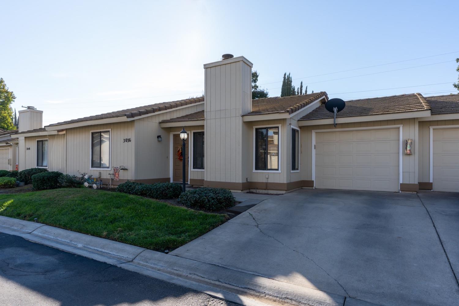 Detail Gallery Image 1 of 37 For 3036 Colony Park Dr, Merced,  CA 95340 - 2 Beds | 2 Baths