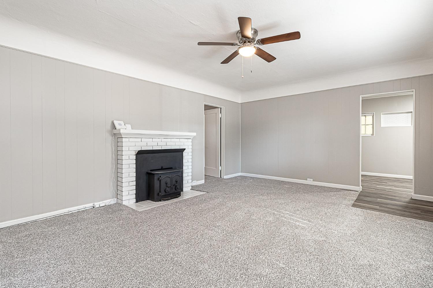 Detail Gallery Image 9 of 32 For 1813 Bristol Ave, Stockton,  CA 95204 - 3 Beds | 2 Baths